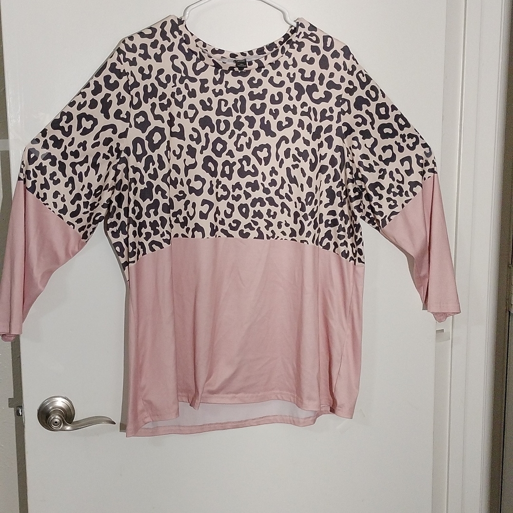 Emery Rose, SWEETER size 1XL, color pink with leopard design